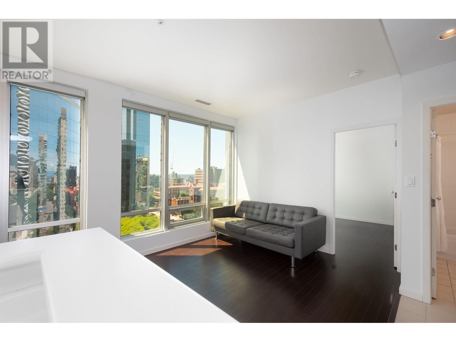 Photo 7 of 1003 989 Nelson Street, Vancouver BC