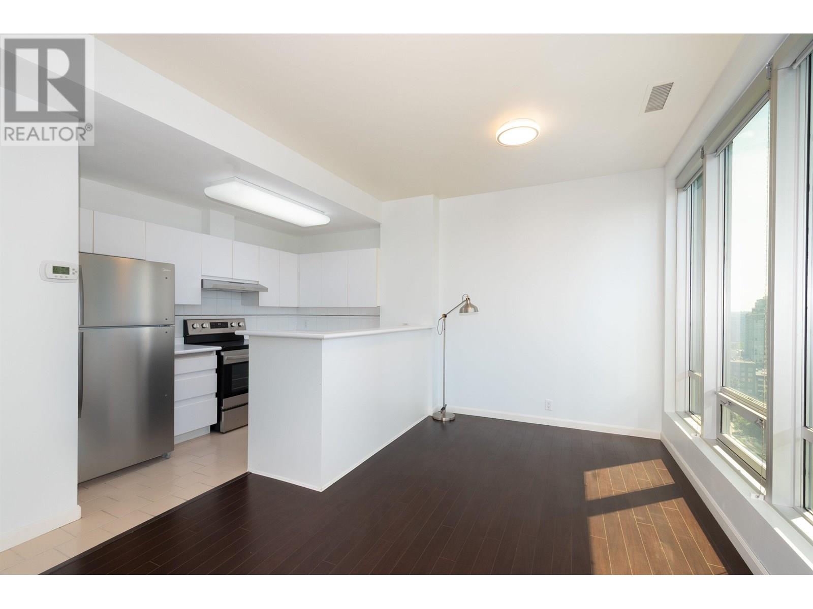 Photo 9 of 1003 989 Nelson Street, Vancouver BC