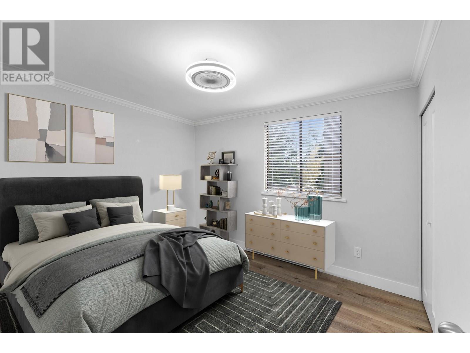 Photo 10 of 102 9152 Saturna Drive, Burnaby BC