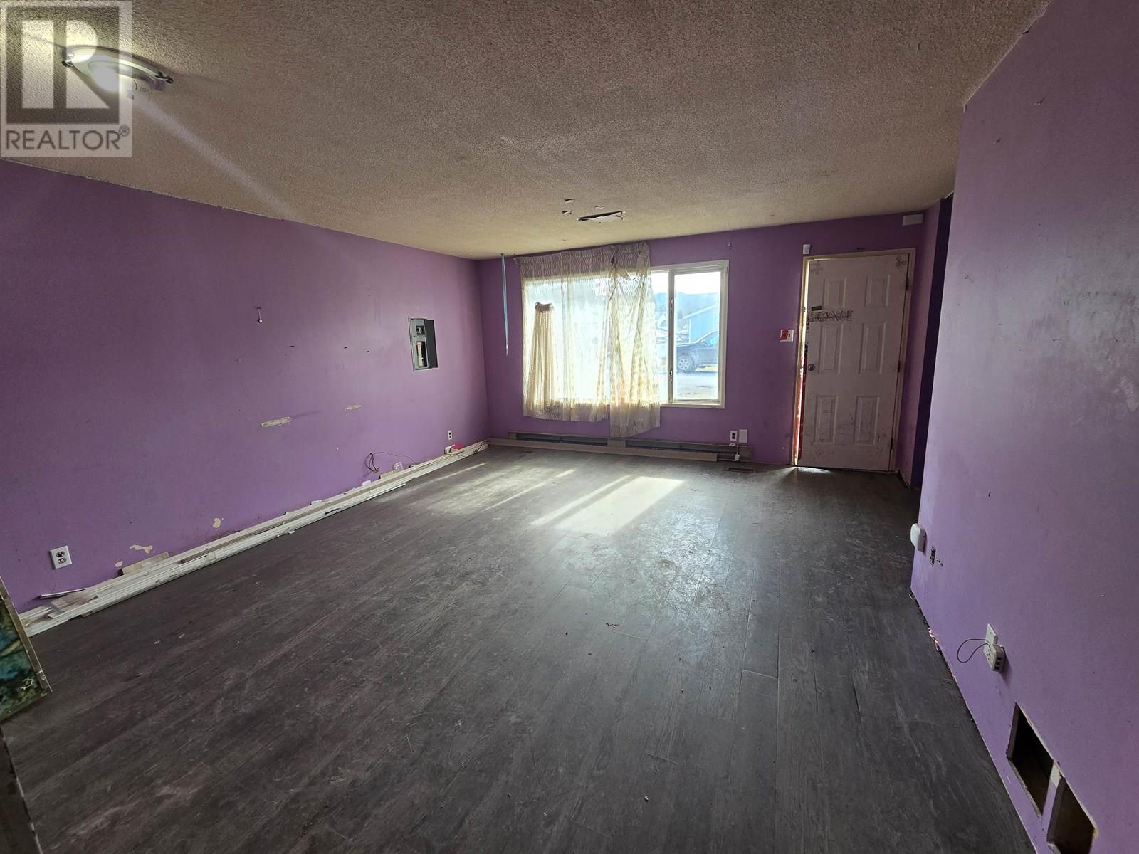 4642 GOULET AVENUE, Terrace