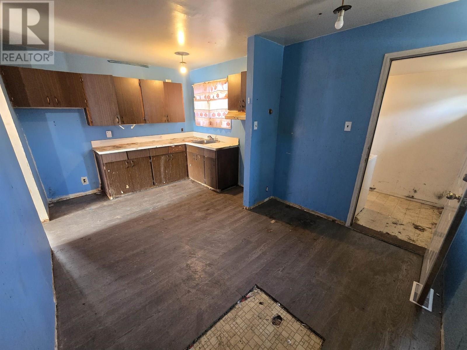 4642 GOULET AVENUE, Terrace