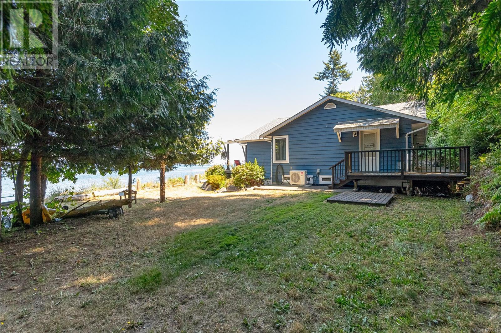 6655 Island Hwy W, Bowser