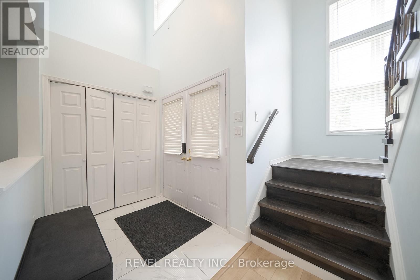 Photo 3 of 70 Blackburn Drive, Brantford ON