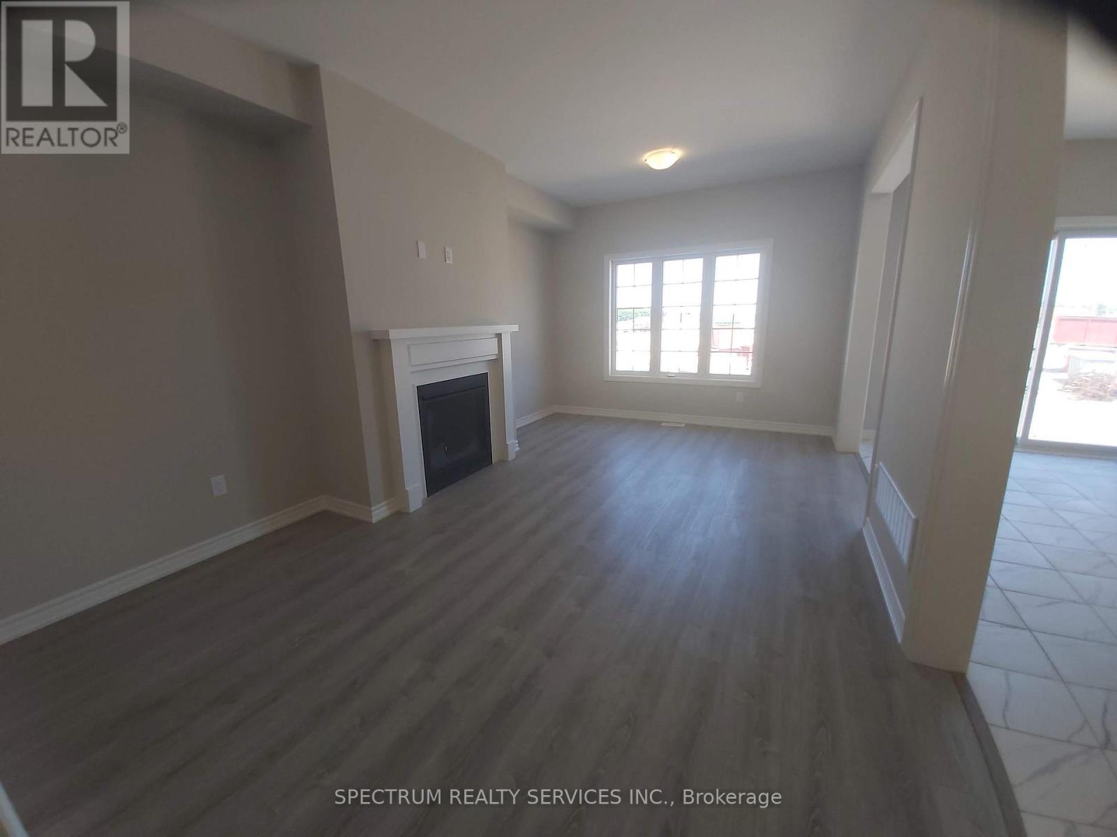 Photo 5 of 205 Breton Street, Clearview ON