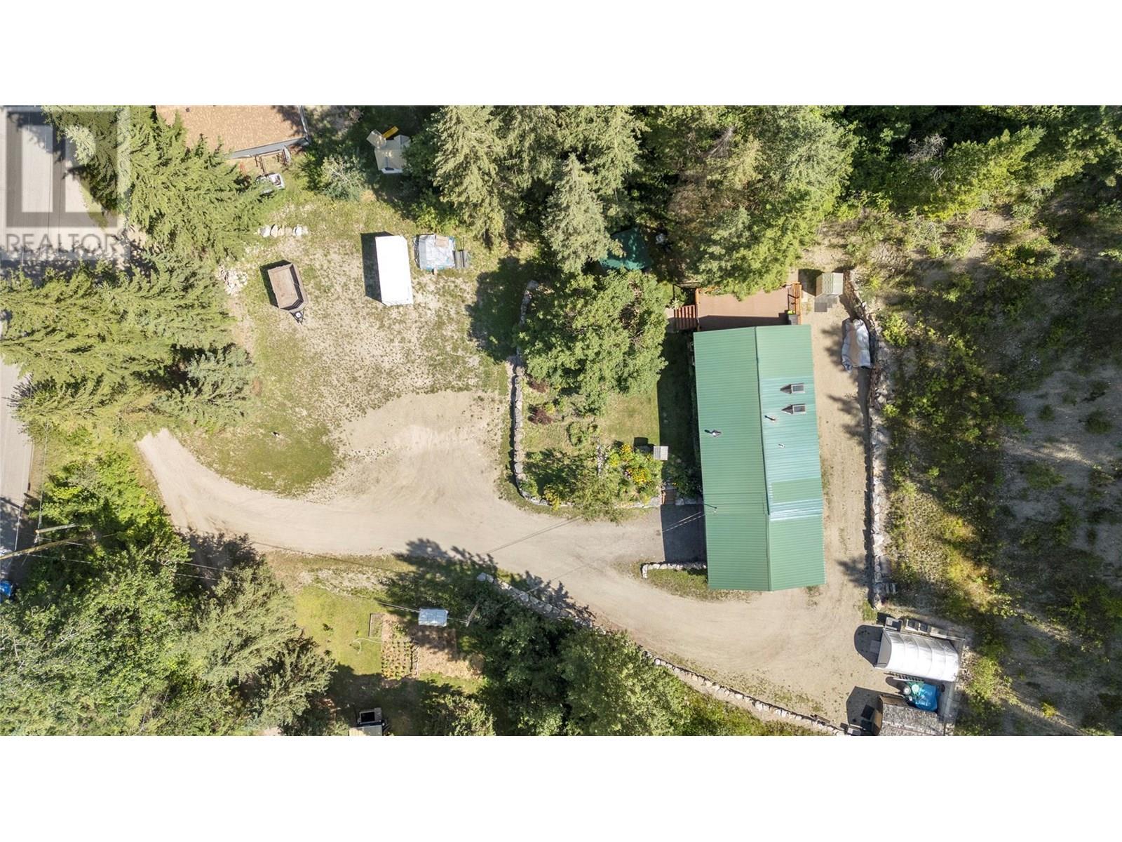 Photo 11 of 6859 Ranchero Drive E, Salmon Arm BC