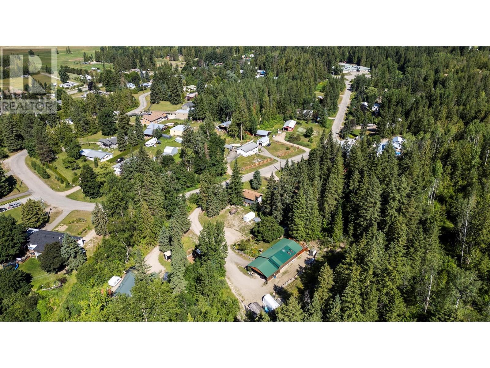Photo 12 of 6859 Ranchero Drive E, Salmon Arm BC