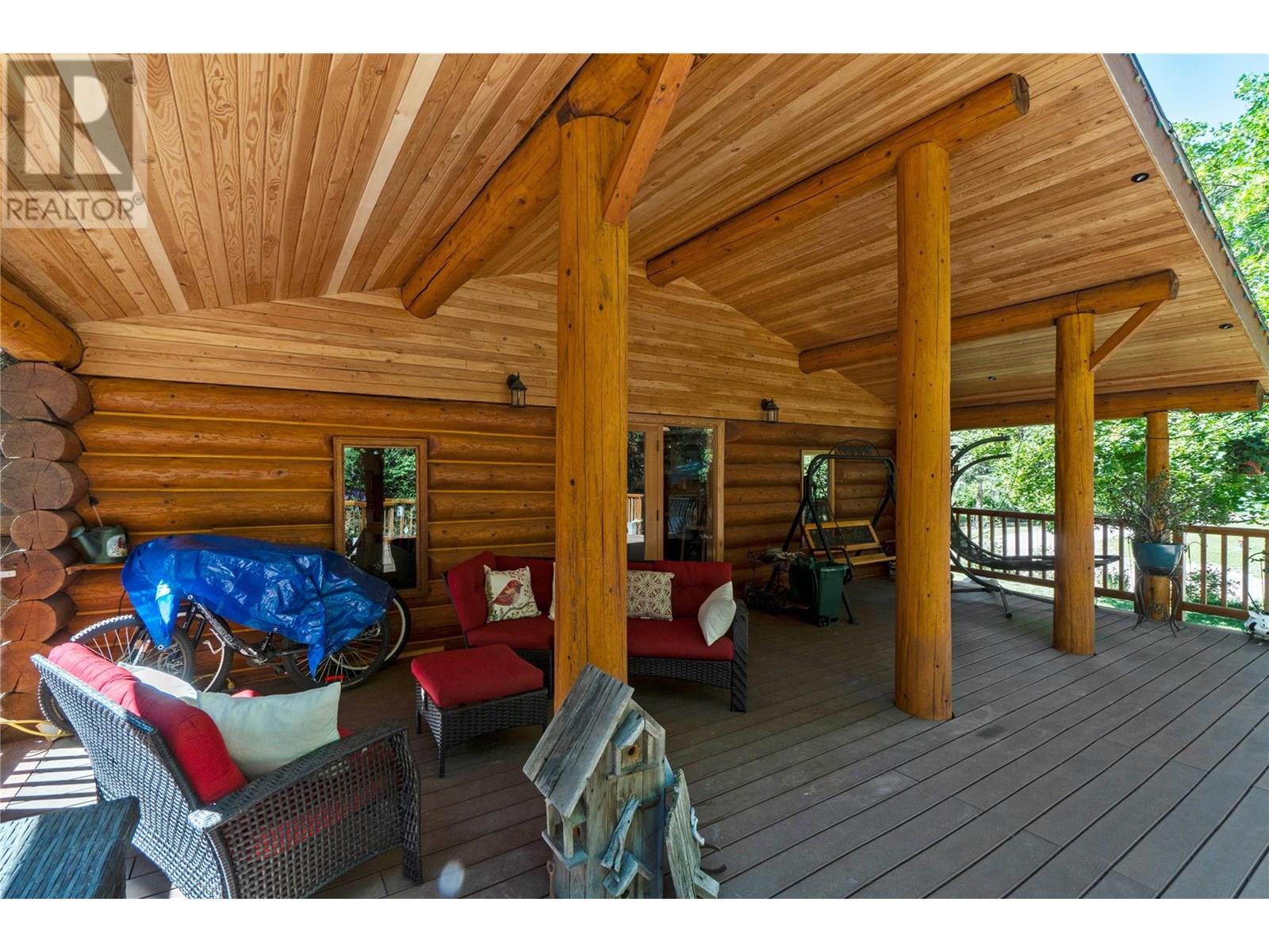 Photo 14 of 6859 Ranchero Drive E, Salmon Arm BC