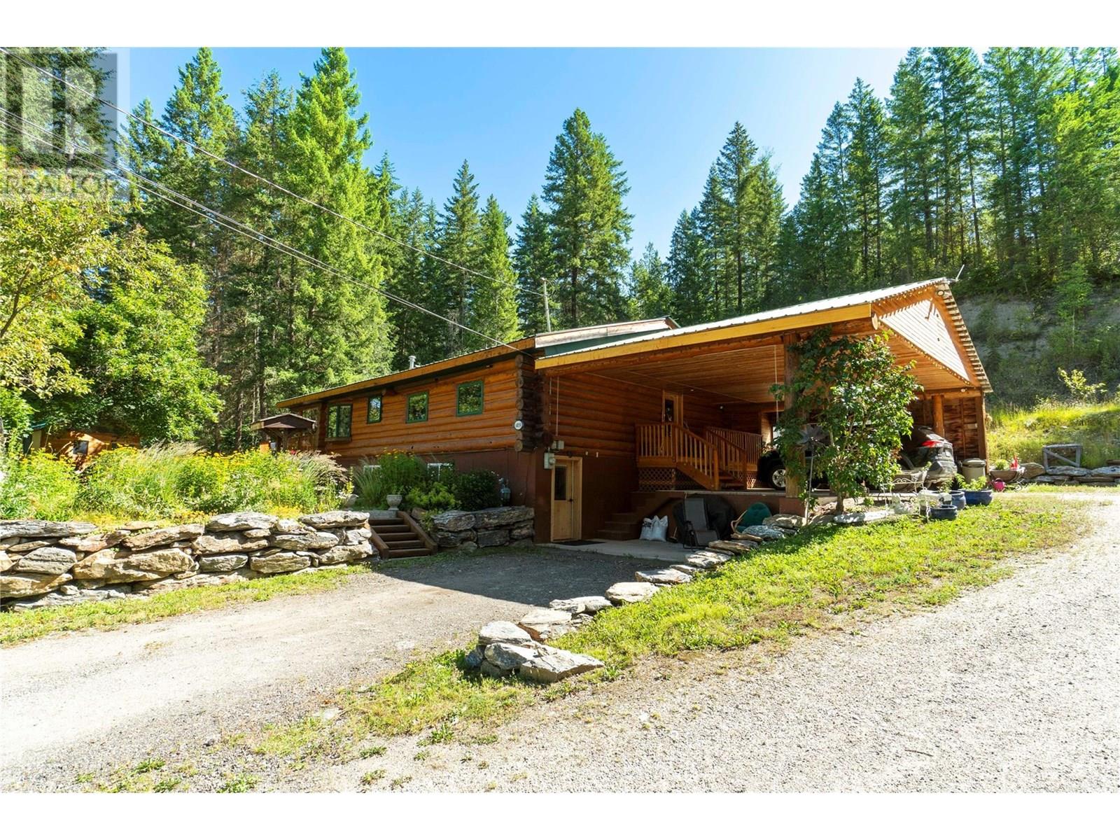 Photo 6 of 6859 Ranchero Drive E, Salmon Arm BC
