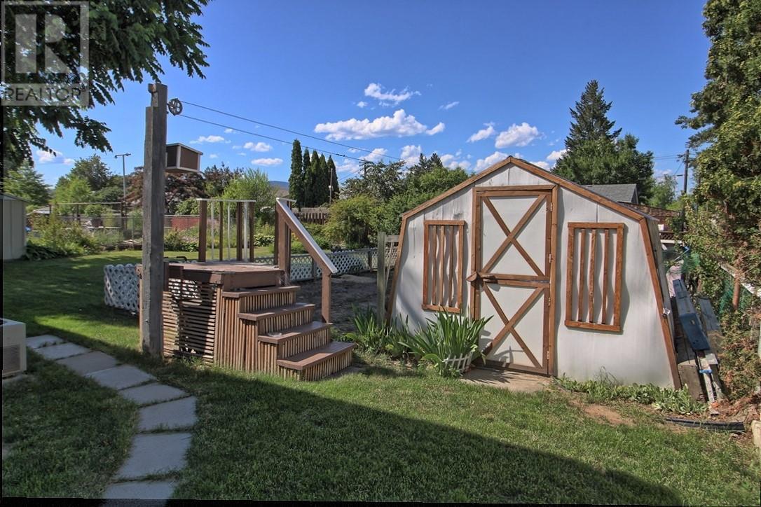 287 BIRCH AVENUE - 20