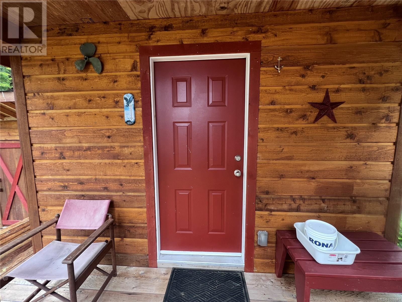 FB443773 ECHO BAY - 22