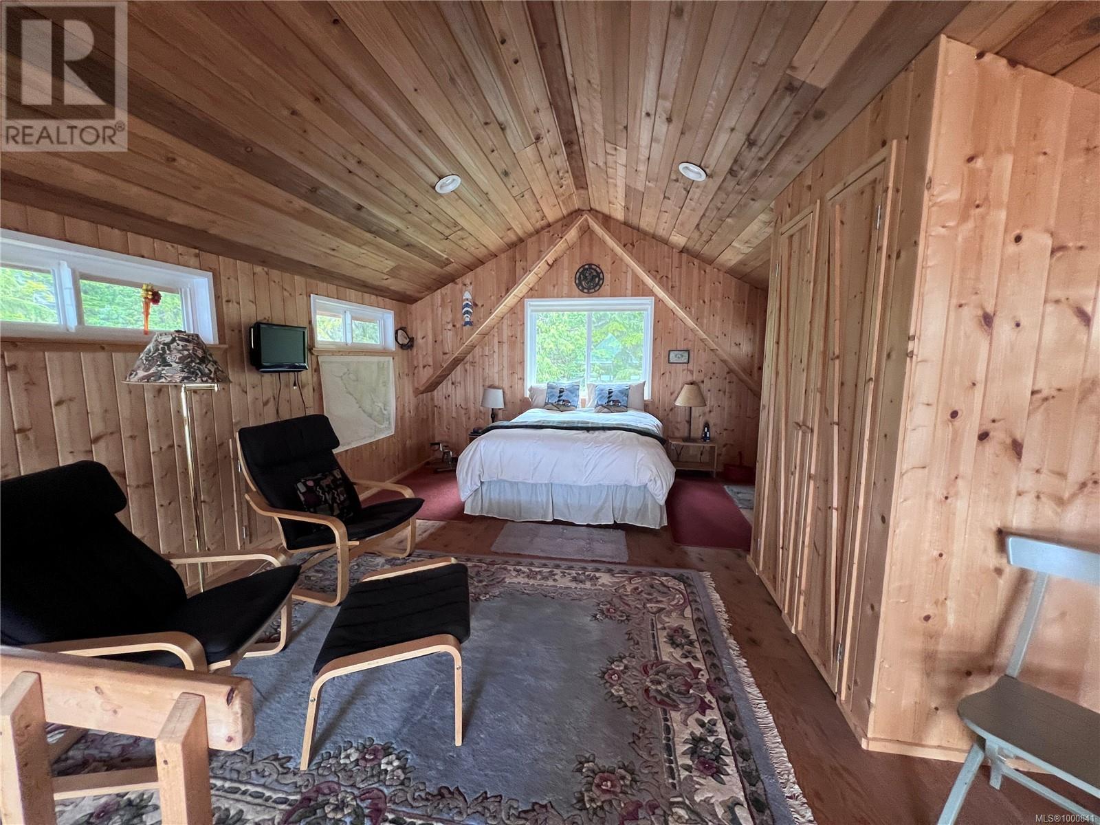 FB443773 ECHO BAY - 7