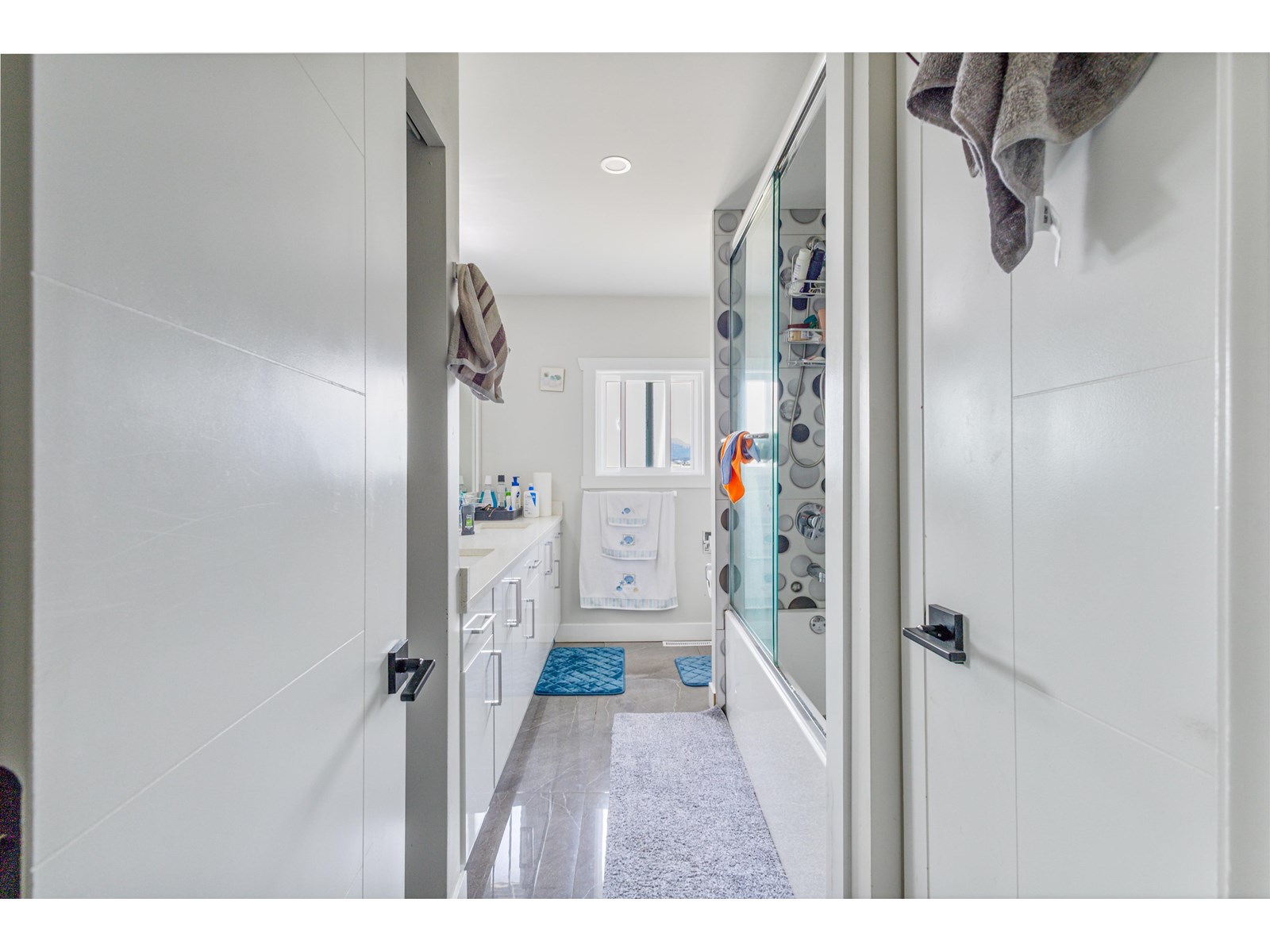 Photo 8 of 4292 Seldon Road, Abbotsford BC