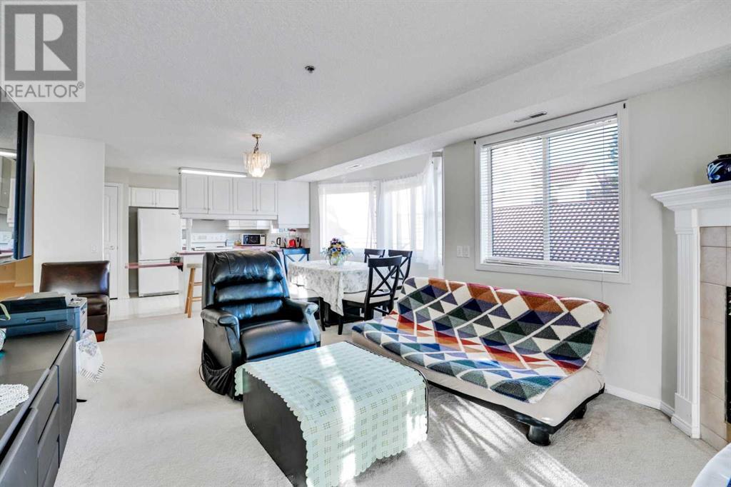 Single Family House for Sale in   Simcoe Boulevard SW Signal Hill Calgary 