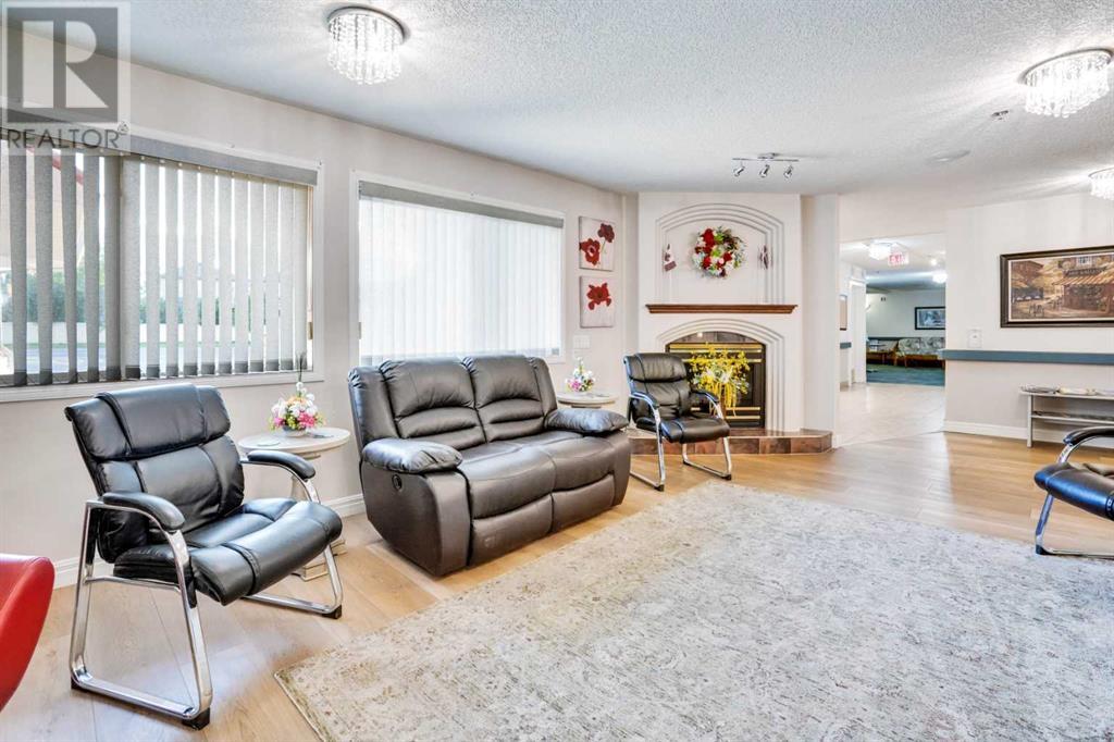 Single Family House for Sale in   Simcoe Boulevard SW Signal Hill Calgary 
