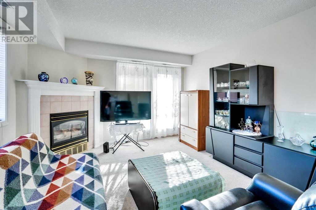 Single Family House for Sale in   Simcoe Boulevard SW Signal Hill Calgary 