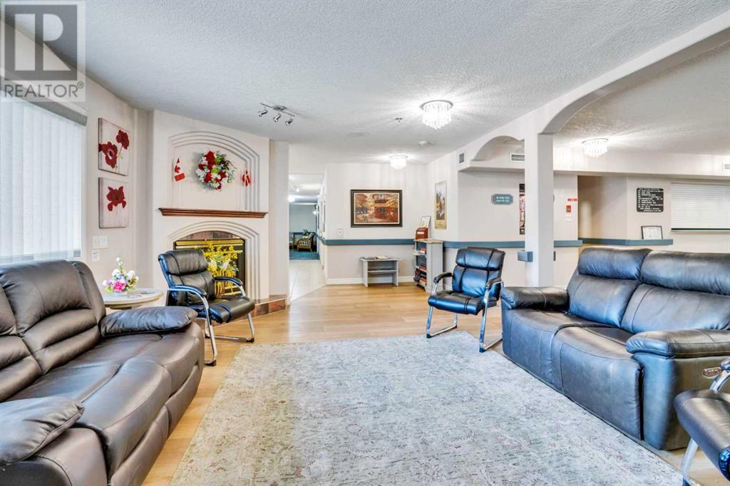 Single Family House for Sale in   Simcoe Boulevard SW Signal Hill Calgary 