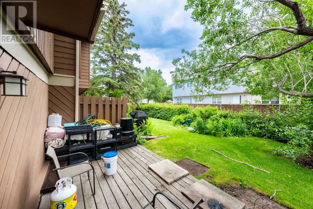 Single Family House for Sale in    Avenue SW Glenbrook Calgary 