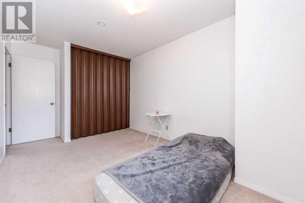 80, 4940 39 Avenue SW, Calgary, Alberta