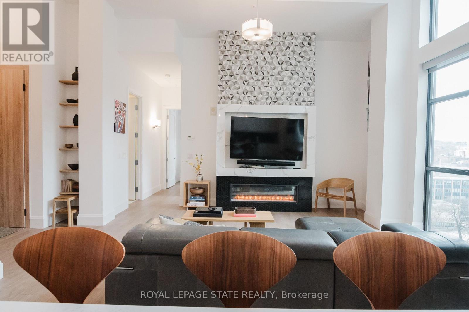 Photo 15 of Lph 13 118 King Street E, Hamilton ON