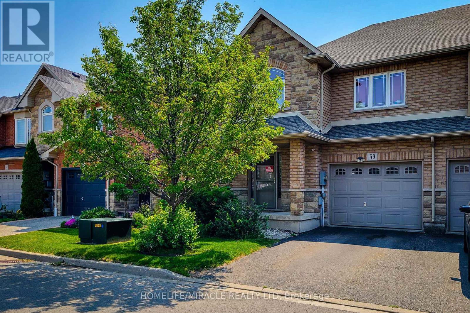 Photo 31 of 59 Periwinkle Drive, Hamilton ON
