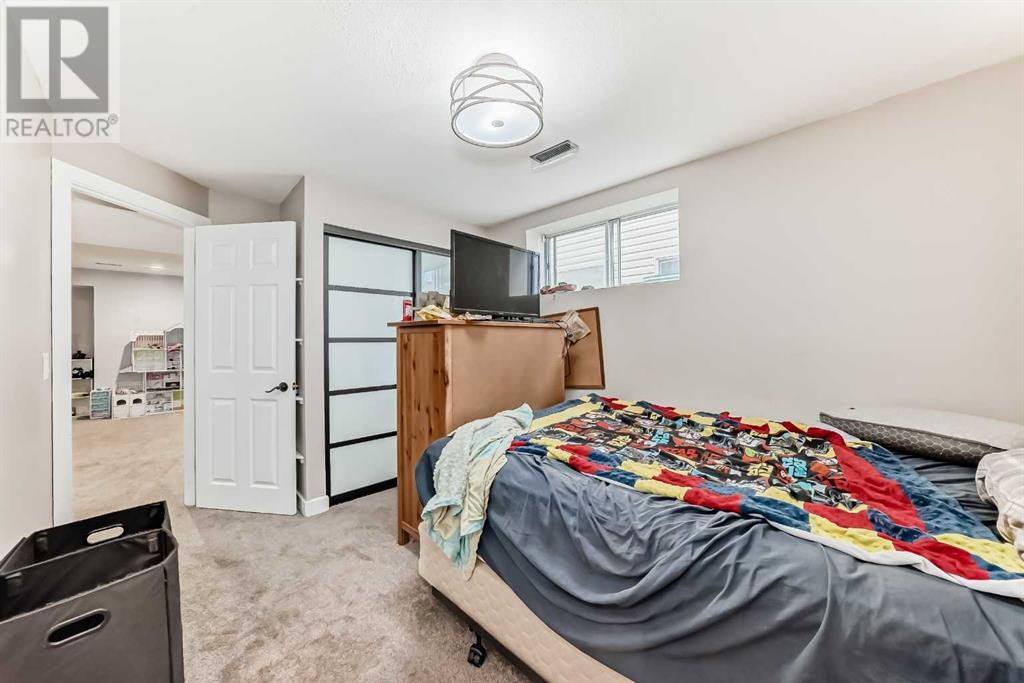 47 Bridlecrest Boulevard SW, Calgary, Alberta