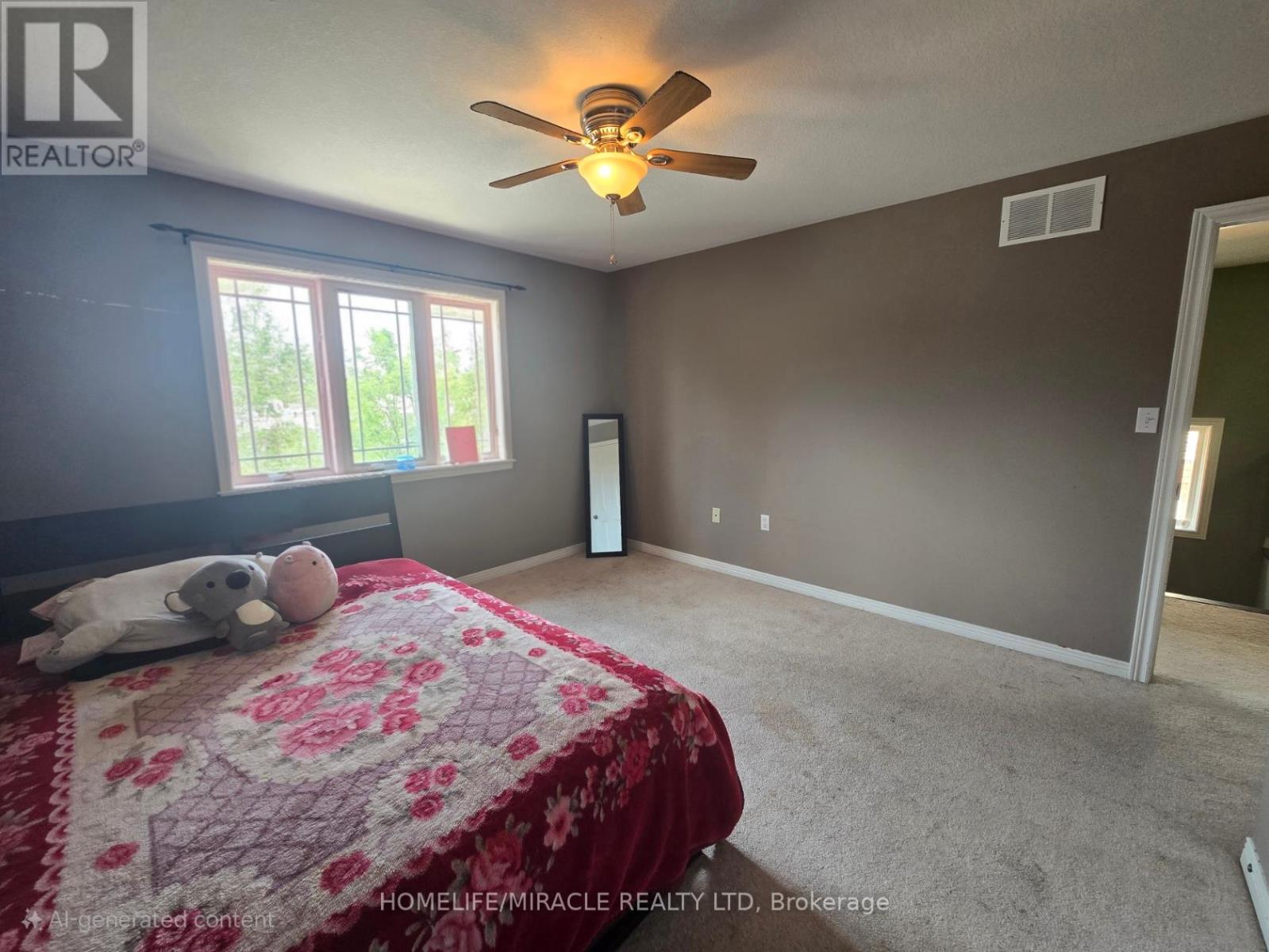 Photo 16 of 59 Periwinkle Drive, Hamilton ON