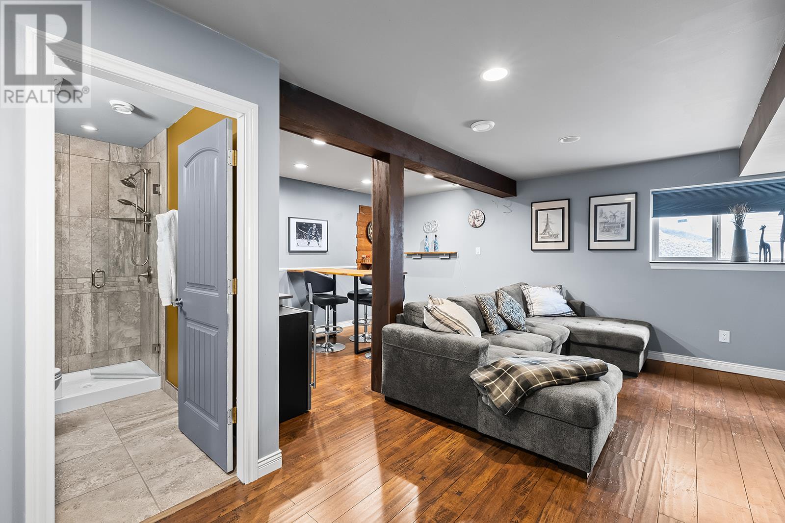 Photo 11 of 1520 Feedham Avenue, Kelowna BC