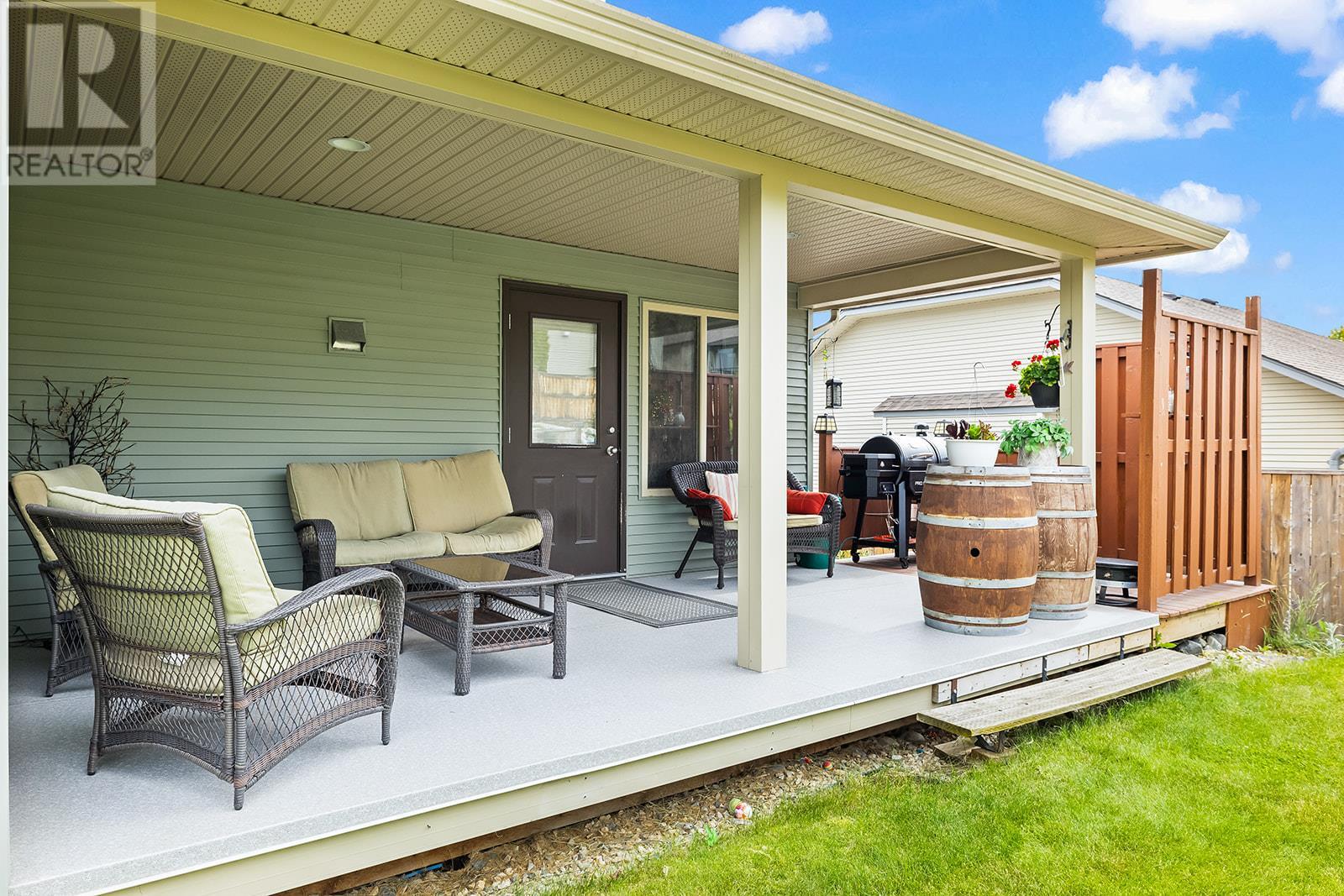 Photo 12 of 1520 Feedham Avenue, Kelowna BC