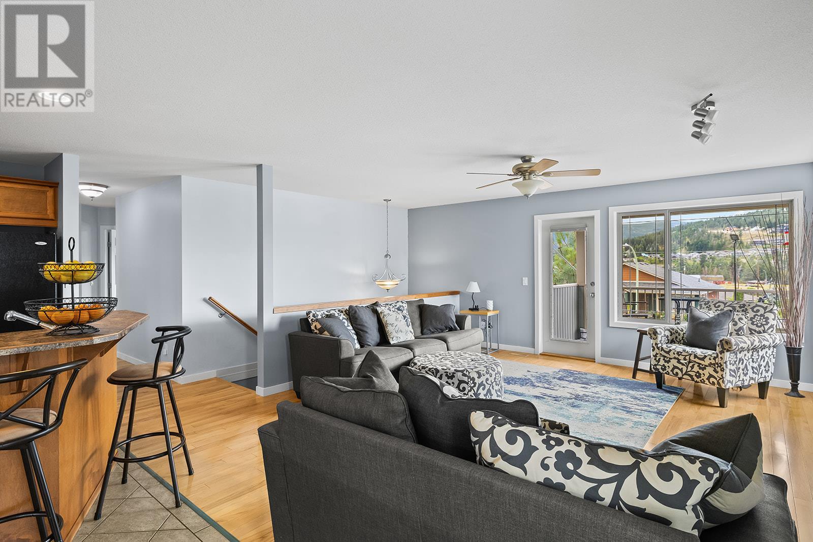 Photo 15 of 1520 Feedham Avenue, Kelowna BC