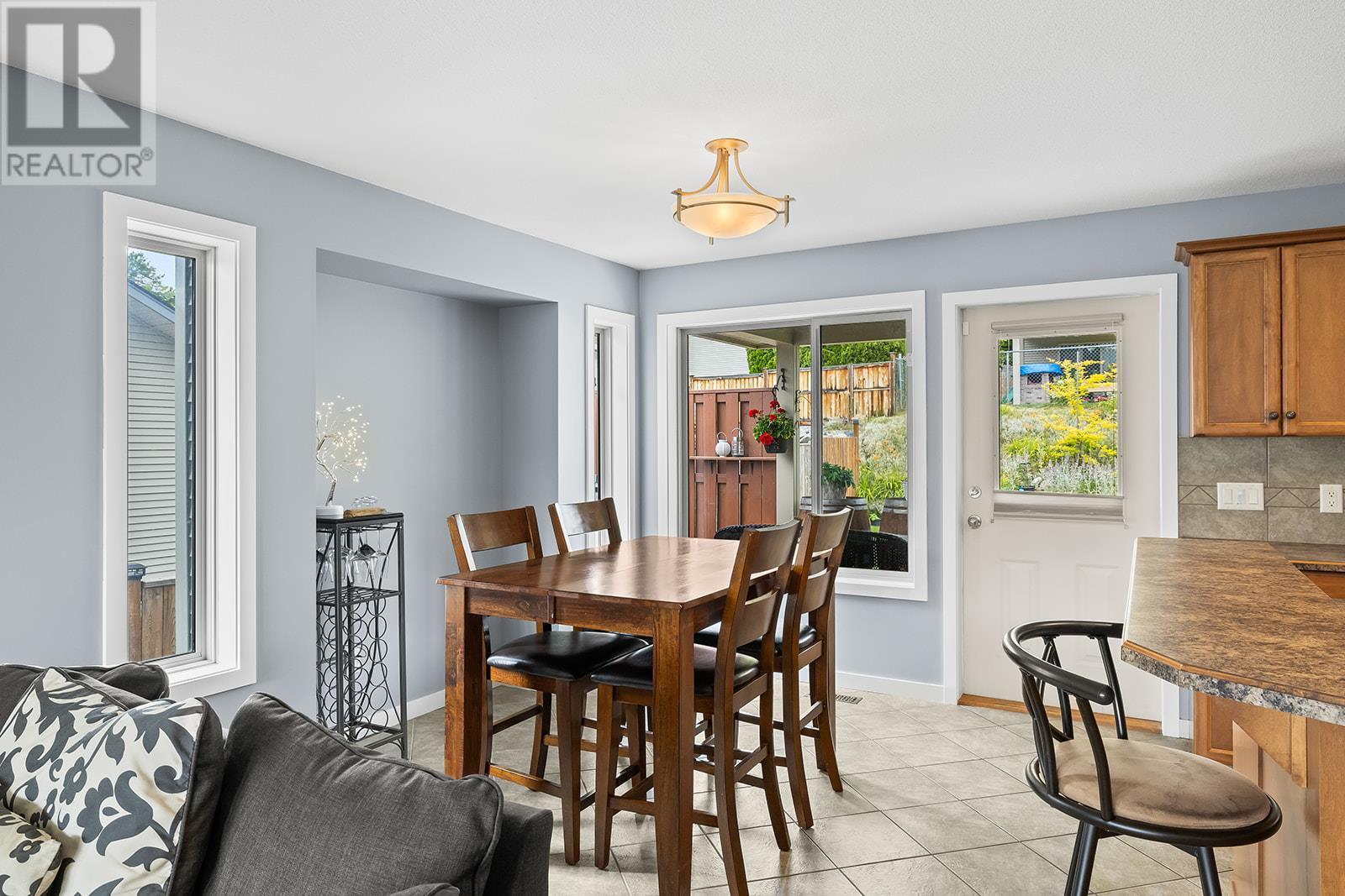 Photo 37 of 1520 Feedham Avenue, Kelowna BC