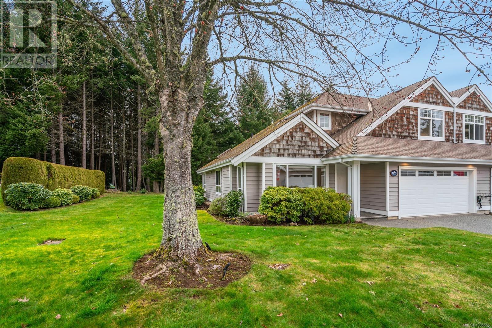 Photo 10 of 1255 Gabriola Dr, Parksville BC