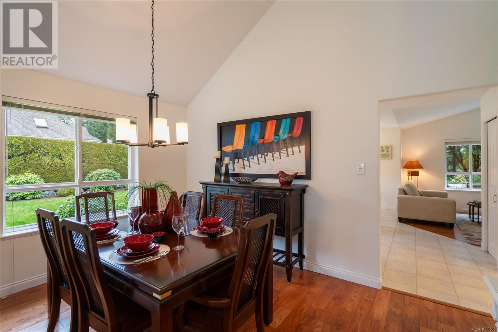 Photo 15 of 1255 Gabriola Dr, Parksville BC