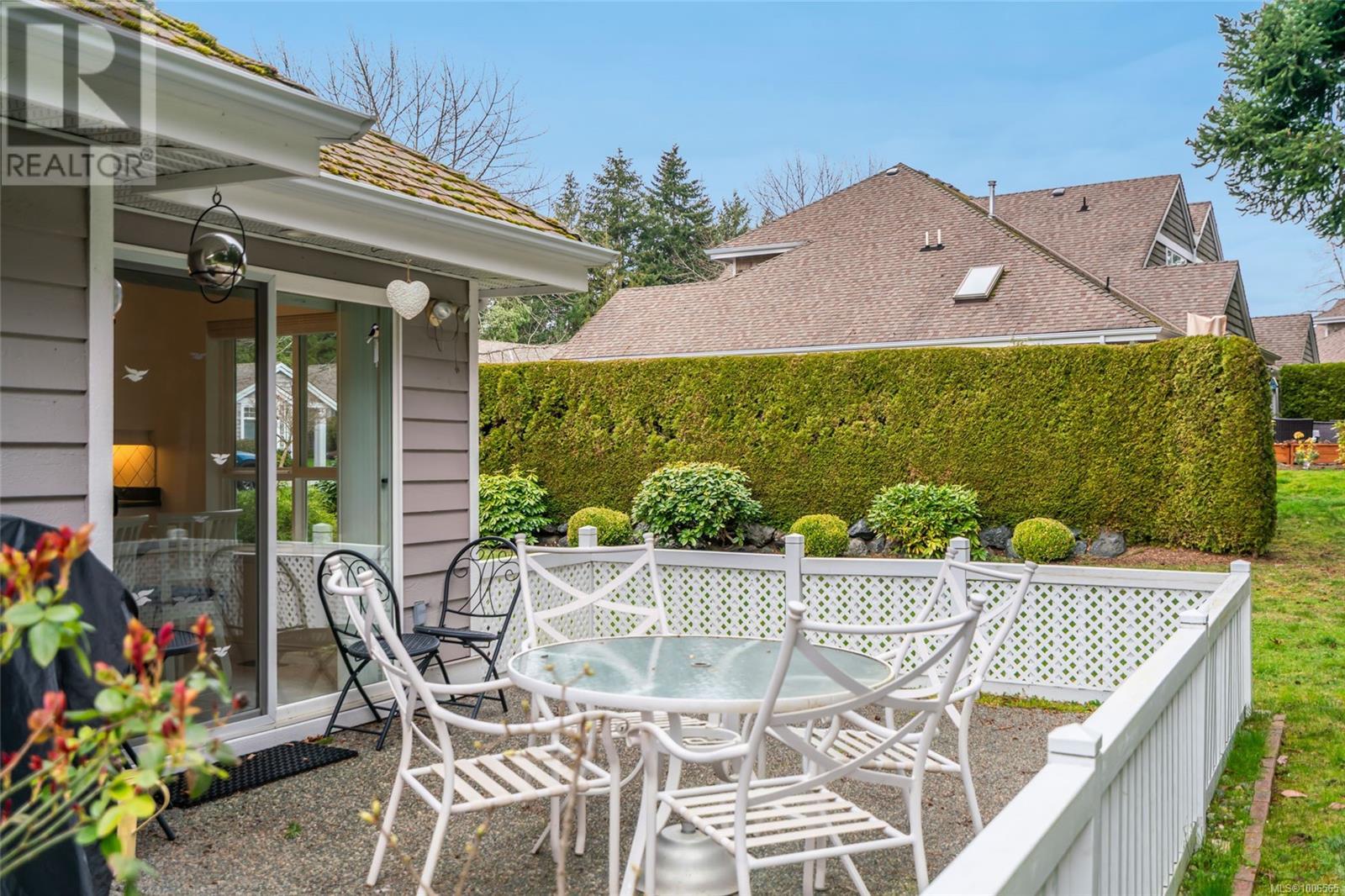 Photo 35 of 1255 Gabriola Dr, Parksville BC