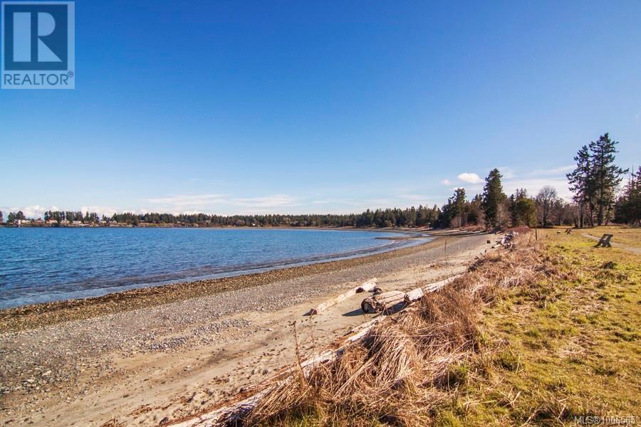 Photo 43 of 1255 Gabriola Dr, Parksville BC