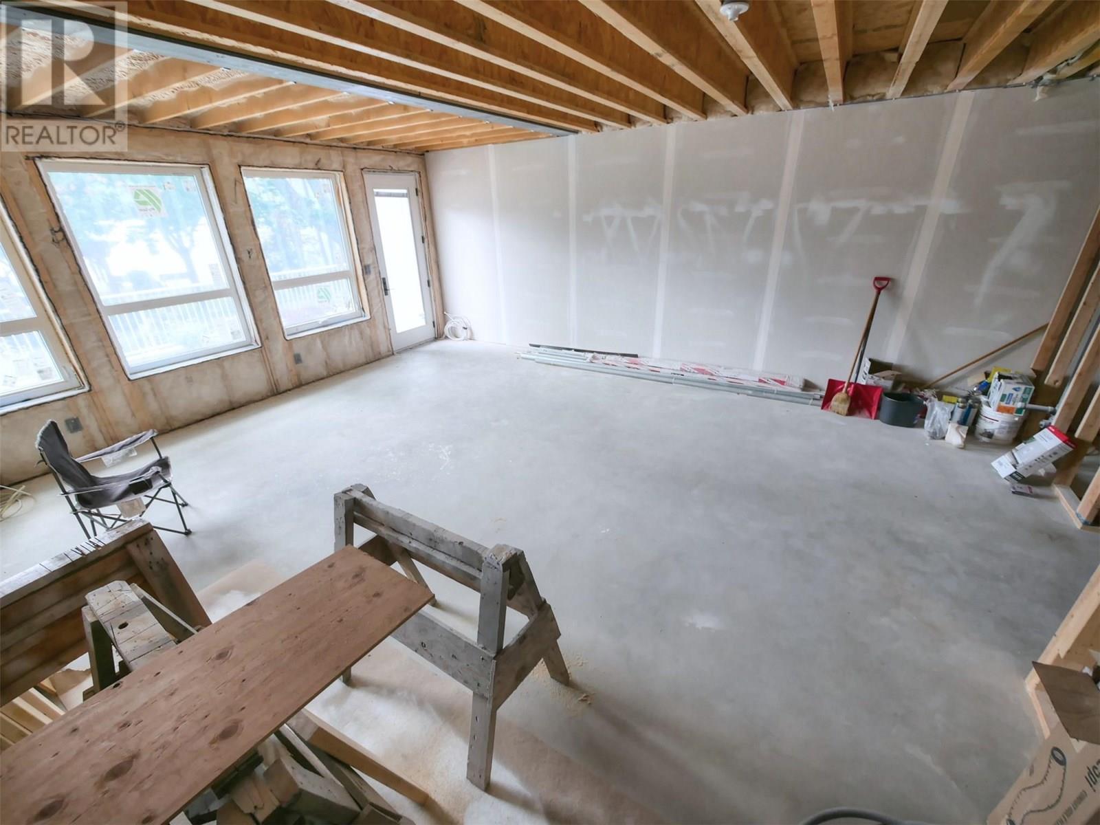 88 Nelson Avenue S Unit# 3, Nakusp