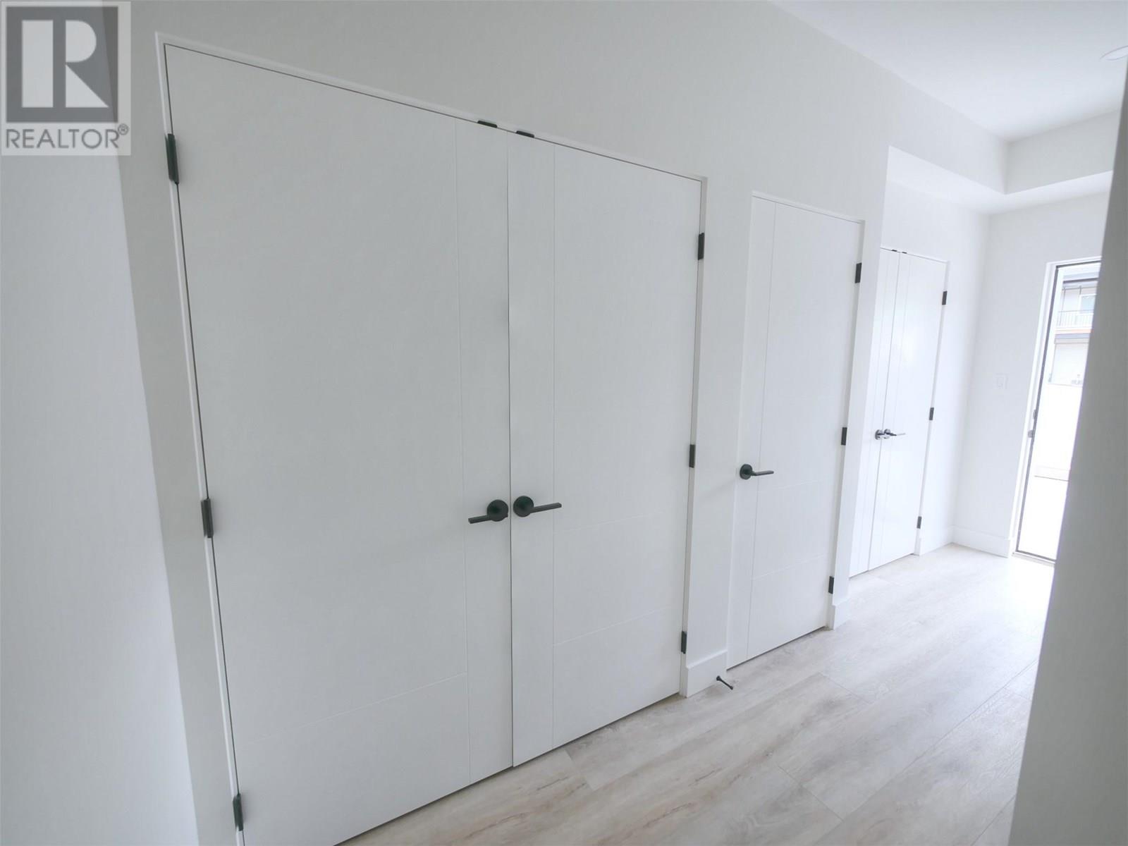 88 Nelson Avenue S Unit# 3, Nakusp