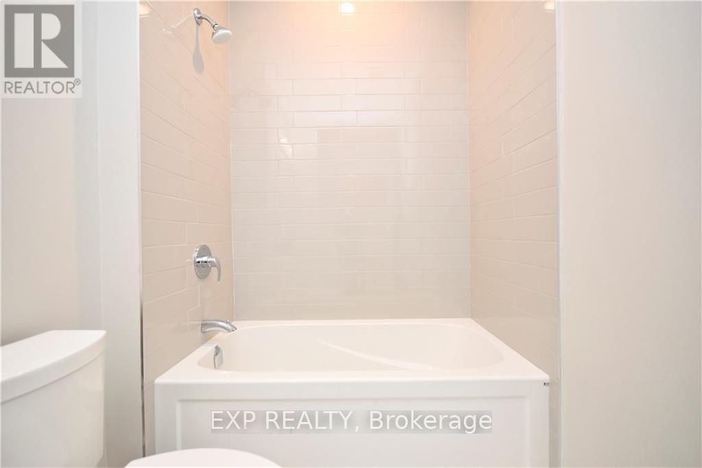 Photo 9 of 306 Elmgrove Avenue, Ottawa ON