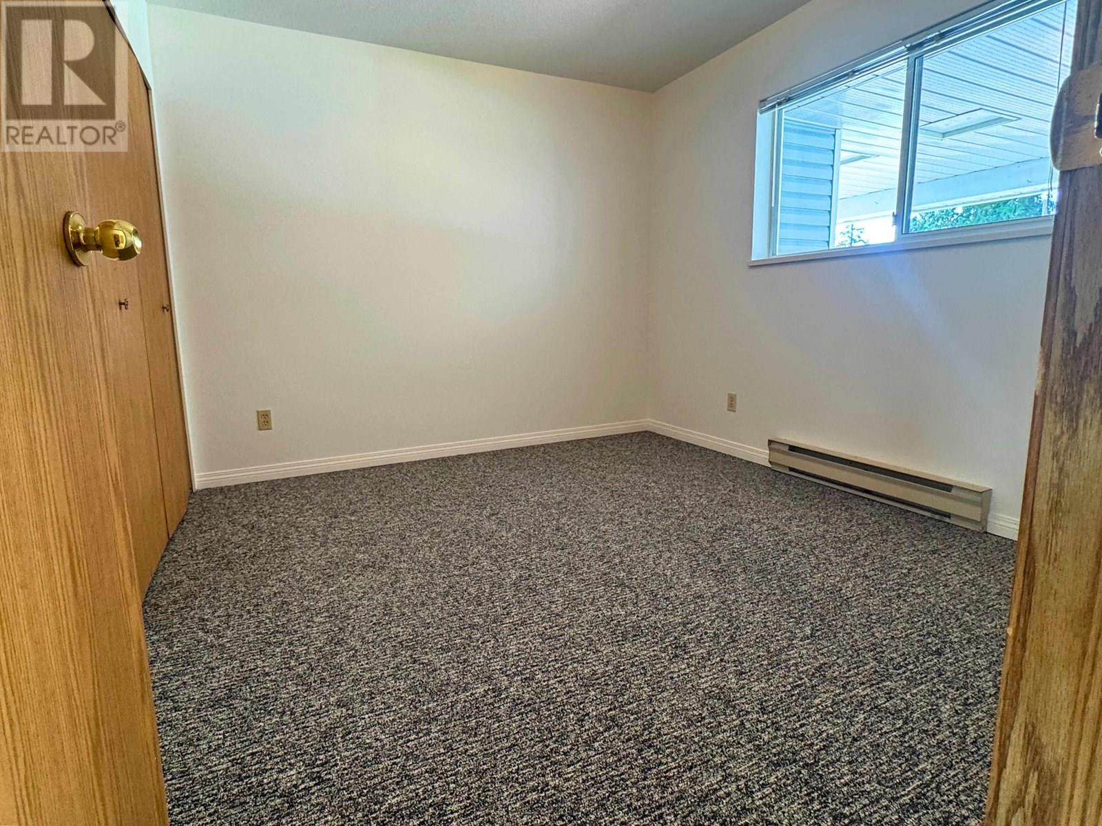 11 824 NORTH ROAD, Gibsons
