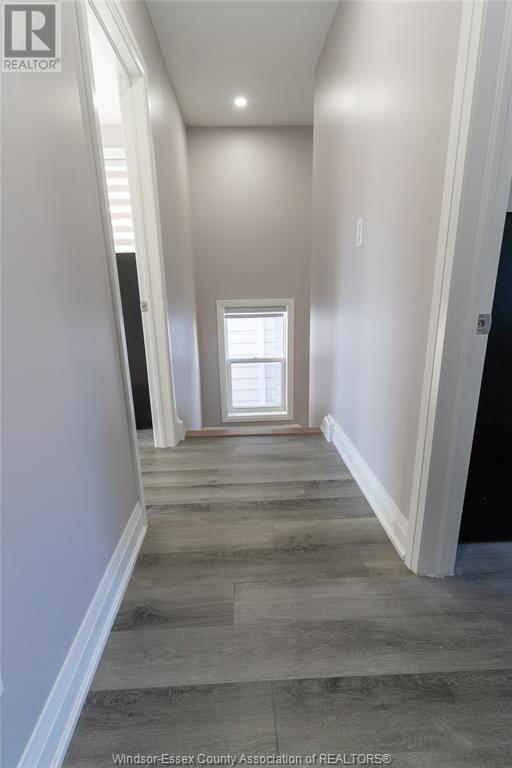 Photo 4 of 765 Dougall, Windsor ON