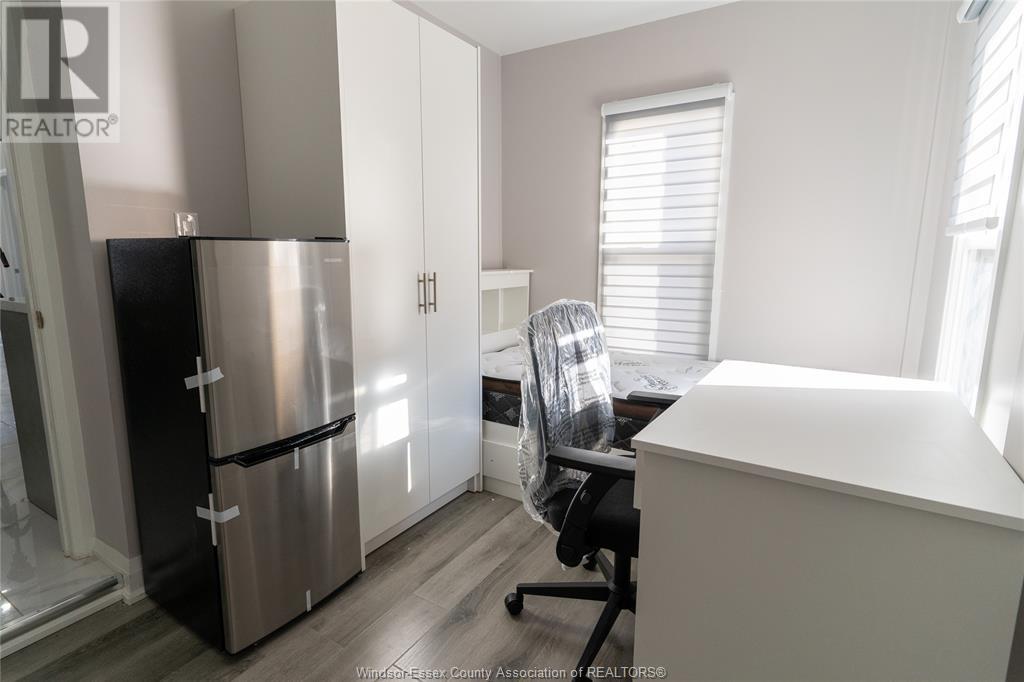 Photo 13 of 765 Dougall, Windsor ON