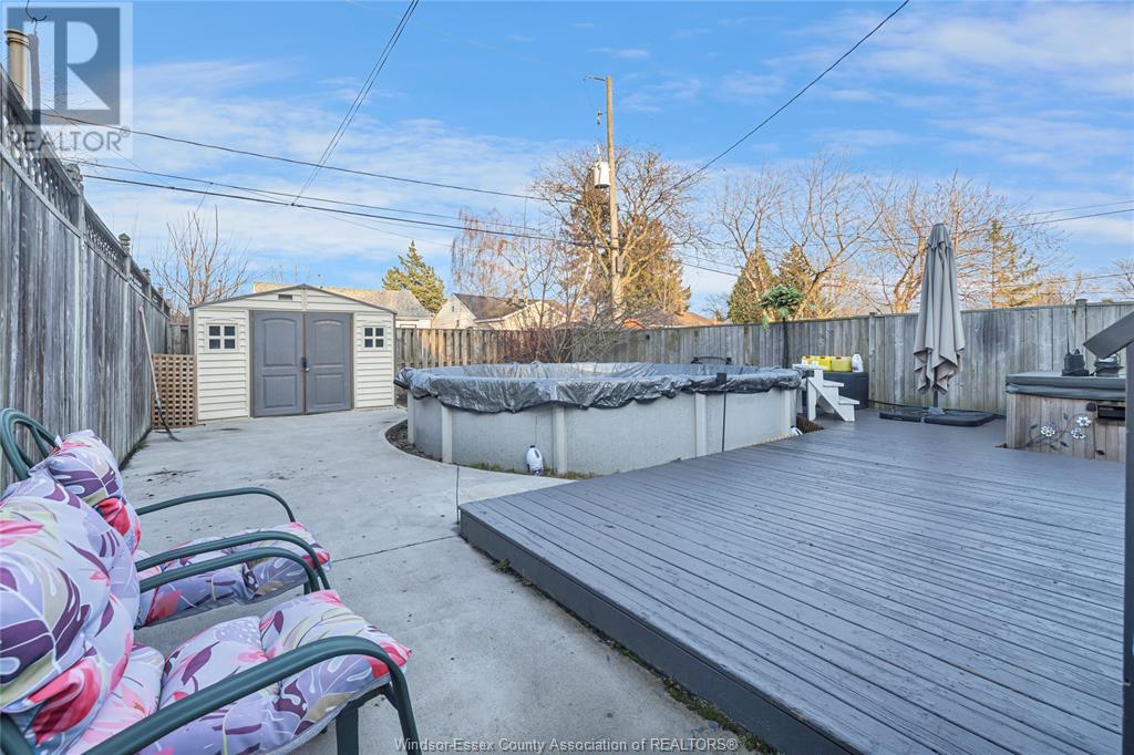 Photo 10 of 1216 Felix, Windsor ON