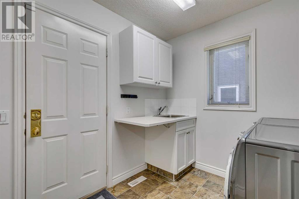 Single Family House for Sale in  Sienna Park Terrace SW Signal Hill Calgary 