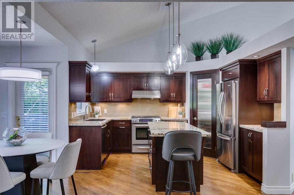 Single Family House for Sale in  Sienna Park Terrace SW Signal Hill Calgary 