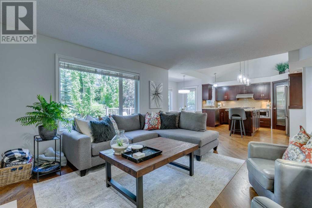 Single Family House for Sale in  Sienna Park Terrace SW Signal Hill Calgary 