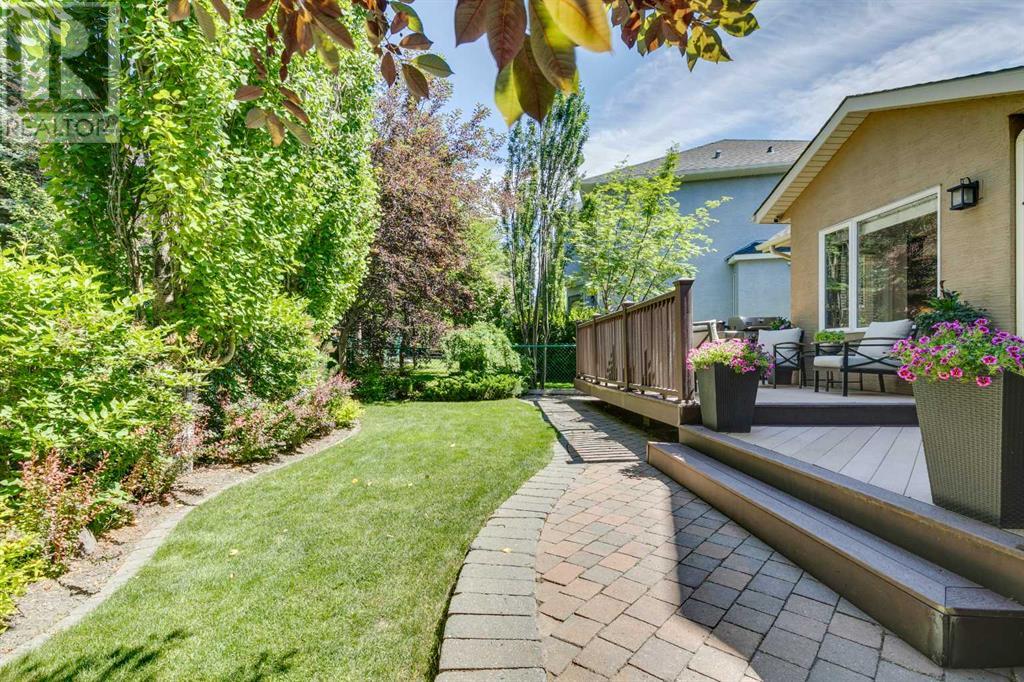 Single Family House for Sale in  Sienna Park Terrace SW Signal Hill Calgary 
