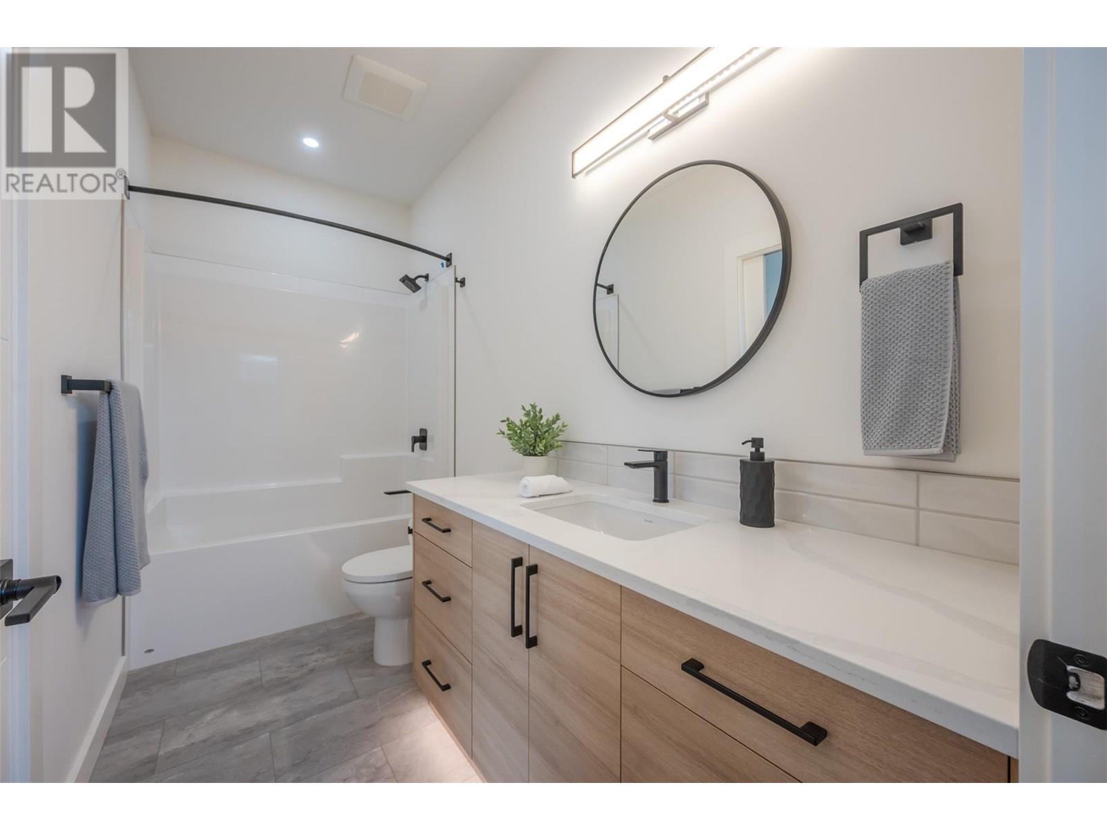 #105 770 ARGYLE STREET - Image 35