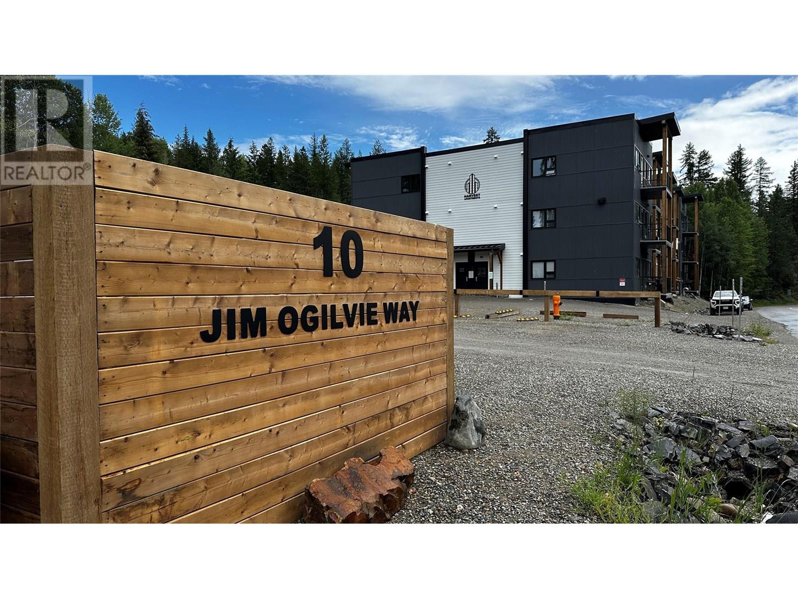 Photo 37 of 10 Jim Ogilvie Way, Kimberley BC