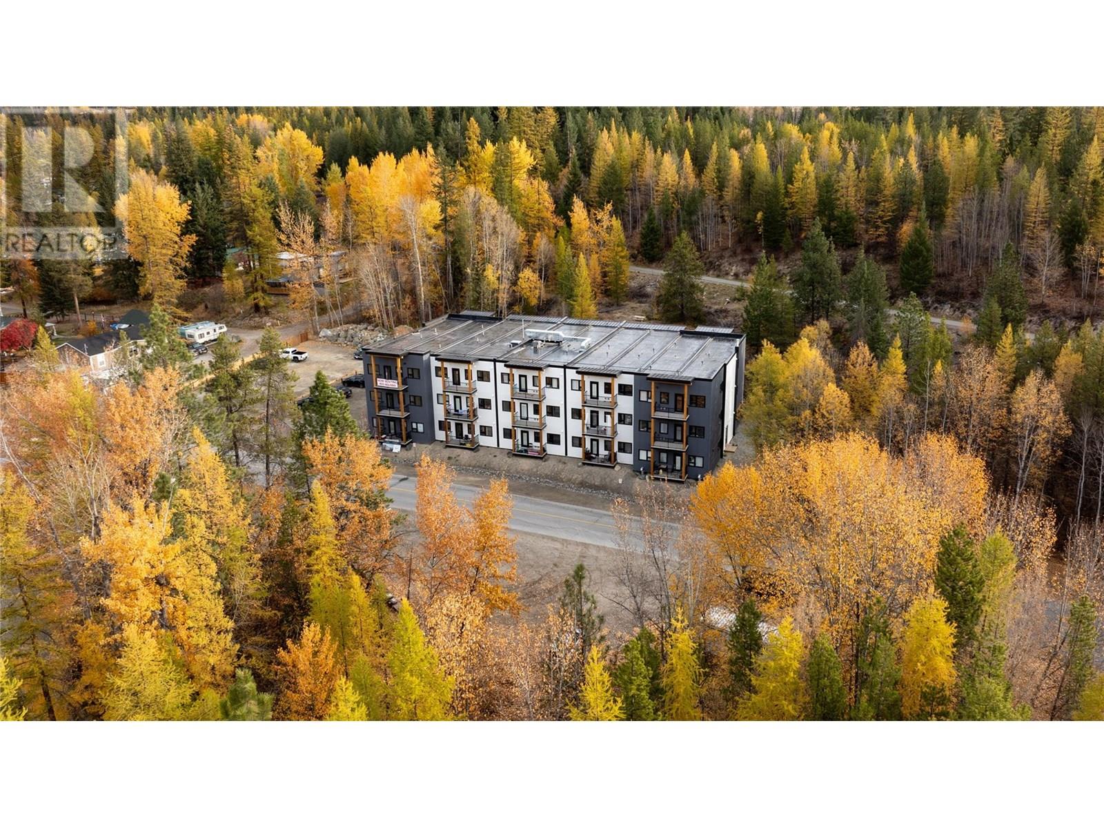 Photo 24 of 10 Jim Ogilvie Way, Kimberley BC