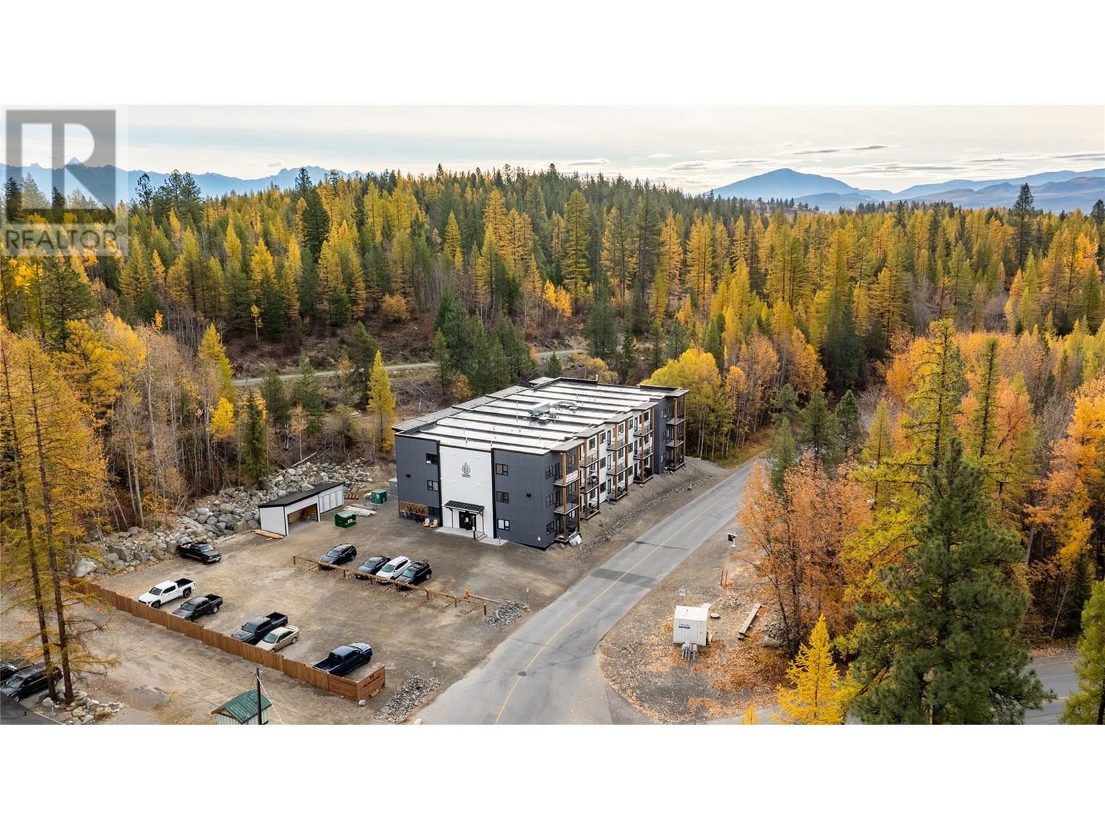 Photo 15 of 10 Jim Ogilvie Way, Kimberley BC
