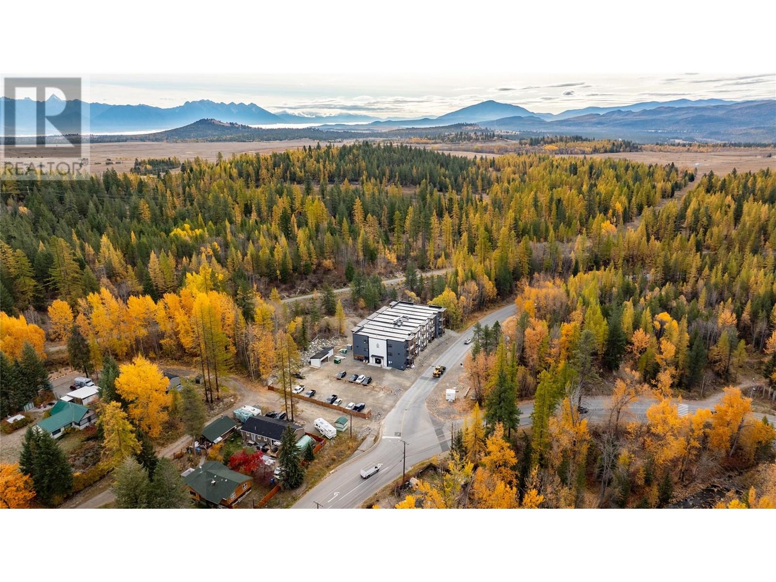 Photo 8 of 10 Jim Ogilvie Way, Kimberley BC